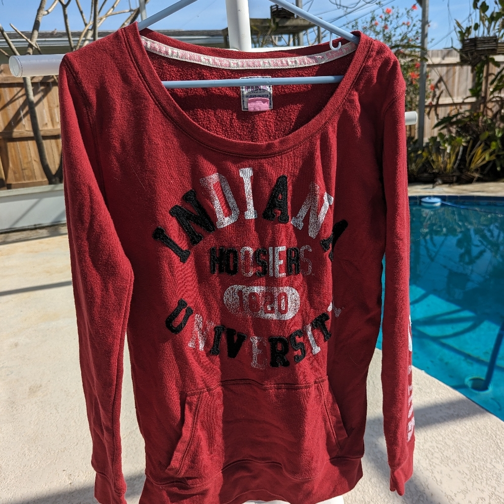 IU PINK long sleeve sweatshirt thing